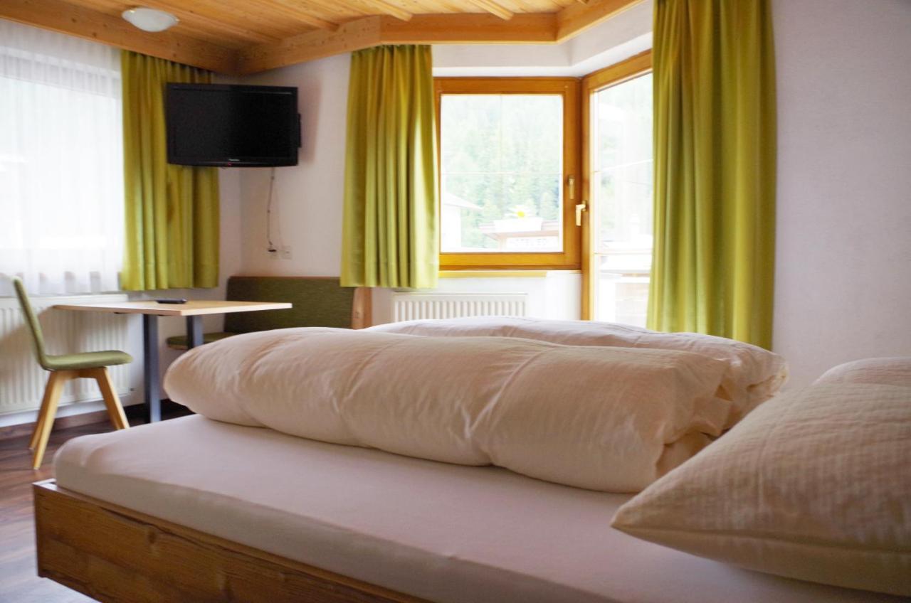 Hotel Edi Samnaun Zimmer foto